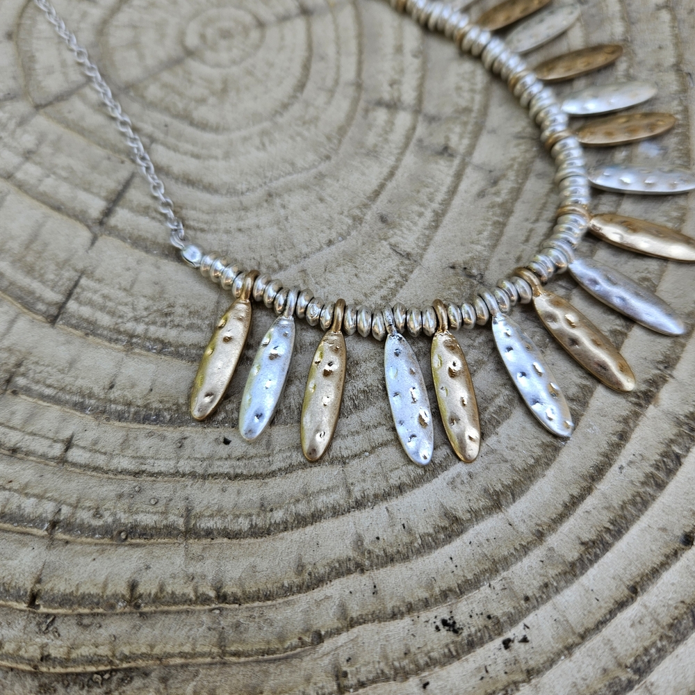 Elegant Gold and Silver Women's Necklace